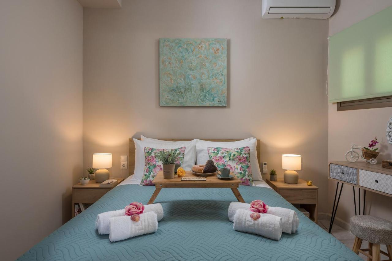 Floral Beach Apt With Lux Extras & Special Treats Kolymbari Exterior photo